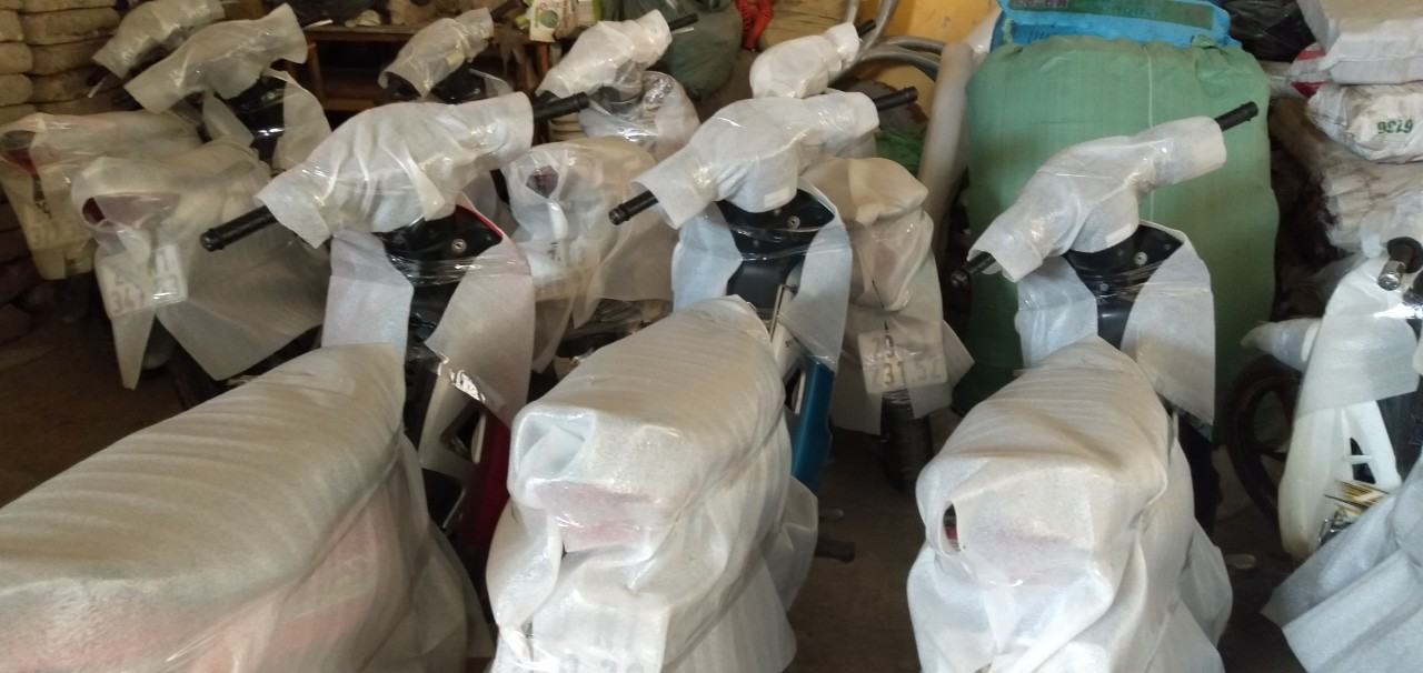 Gửi xe máy Hà Nội Sài Gòn -600k | Bảng giá & địa điểm nhận xe